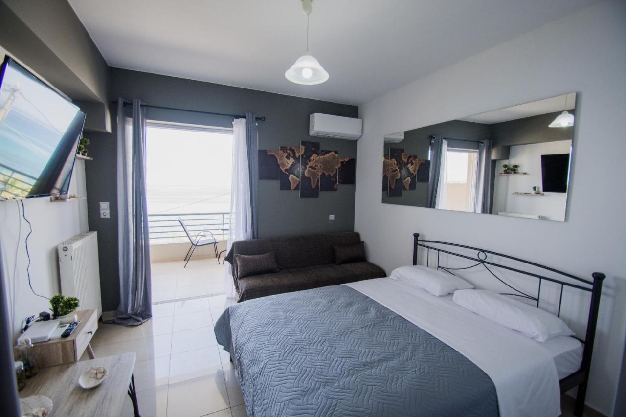 Pavlos Standard Studio With Sea View Rethymno  Bagian luar foto