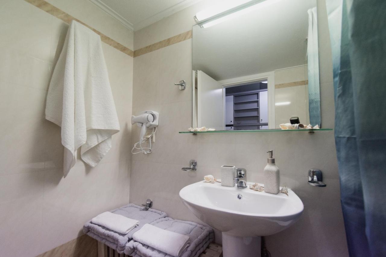 Pavlos Standard Studio With Sea View Rethymno  Bagian luar foto