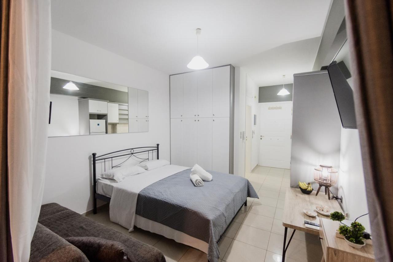 Pavlos Standard Studio With Sea View Rethymno  Bagian luar foto
