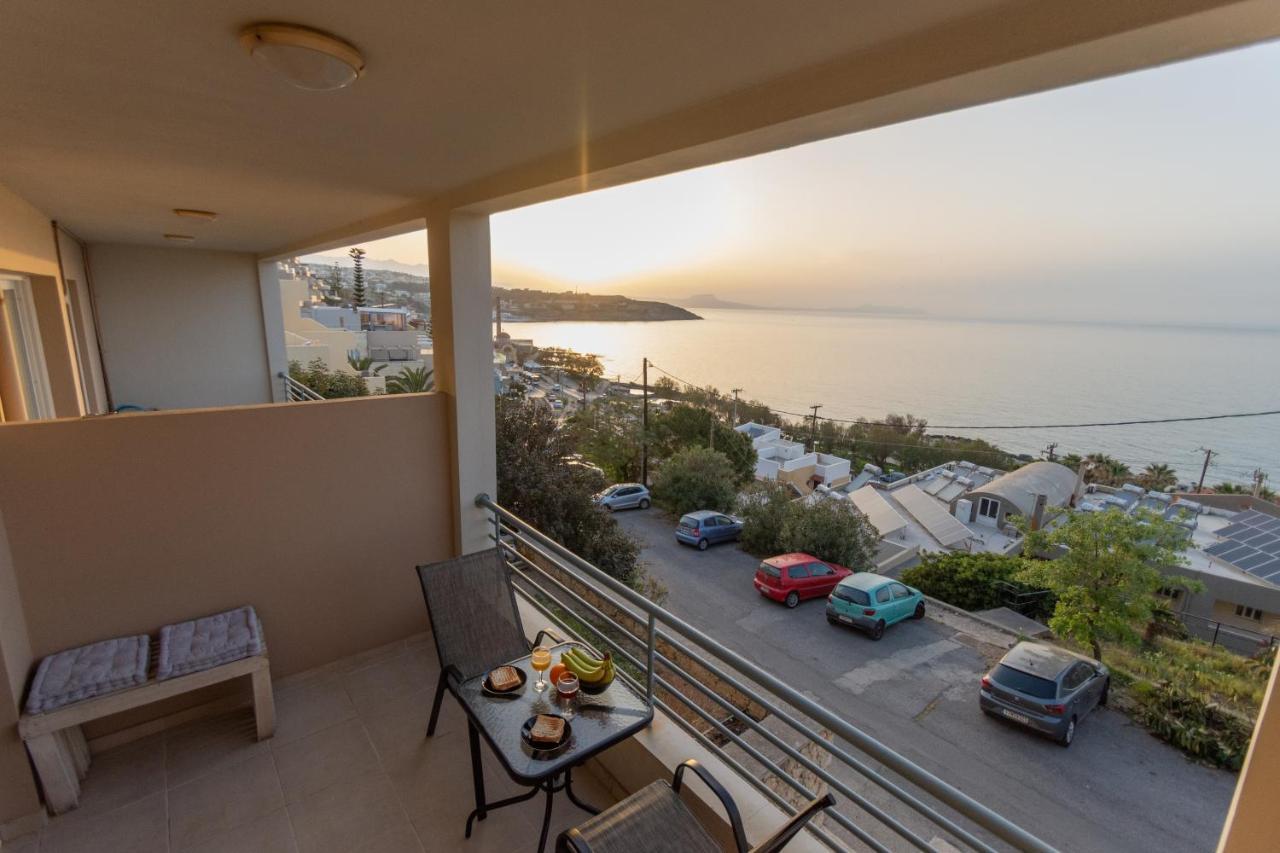 Pavlos Standard Studio With Sea View Rethymno  Bagian luar foto